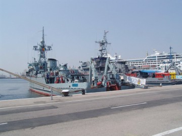Escală în Portul Constanţa: navele militare străine vor participa la exerciţiul Trident Poseidon 2015